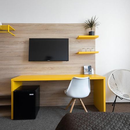 City Hostel Brno Модржице Экстерьер фото