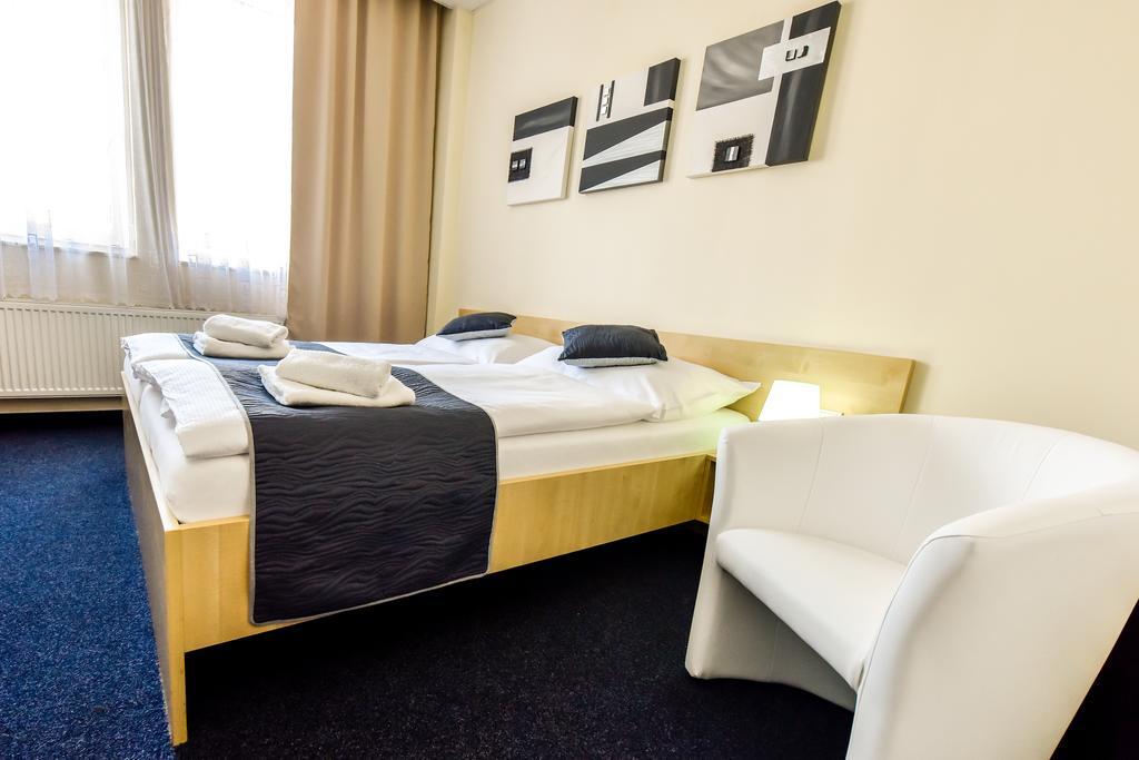City Hostel Brno Модржице Экстерьер фото