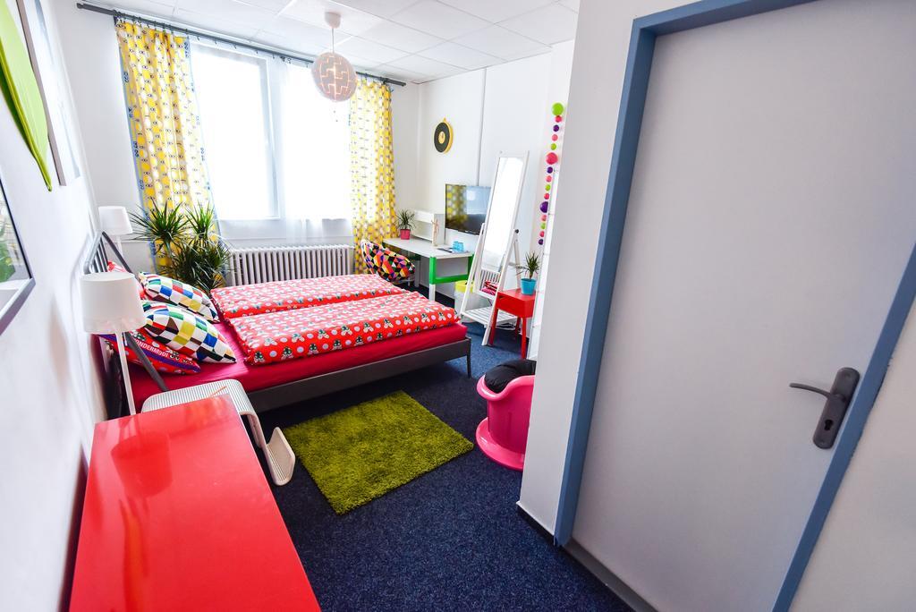 City Hostel Brno Модржице Экстерьер фото