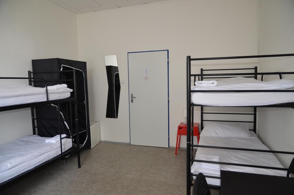 City Hostel Brno Модржице Экстерьер фото